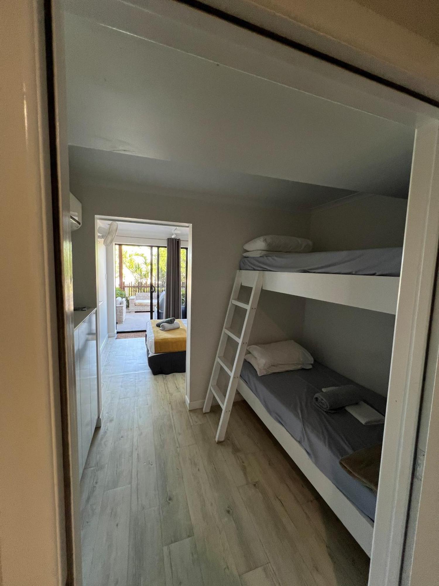 Yeppoon Beachhouse ภายนอก รูปภาพ